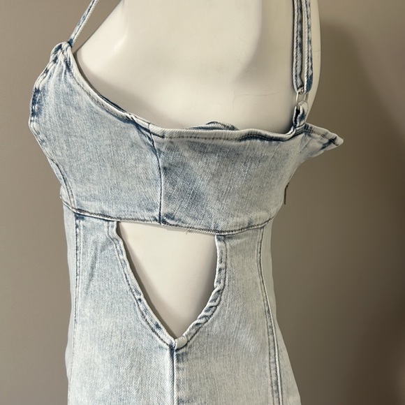 Blank NYC Light Blue Denim Dress - Picture 9 of 16